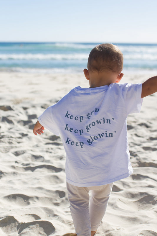 Keep Glowin' Tee - Kids